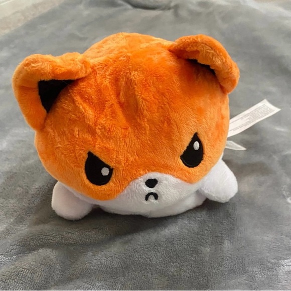 Teeturtle Orange Fox reversible Happy to Angry NWT - Picture 5 of 6